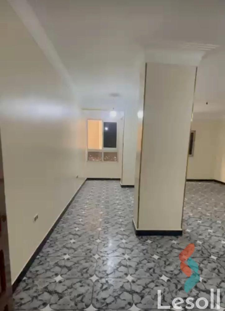 شقة للبيع بمساحة 185 متر و 3 غرف في  فيصل الجيزة