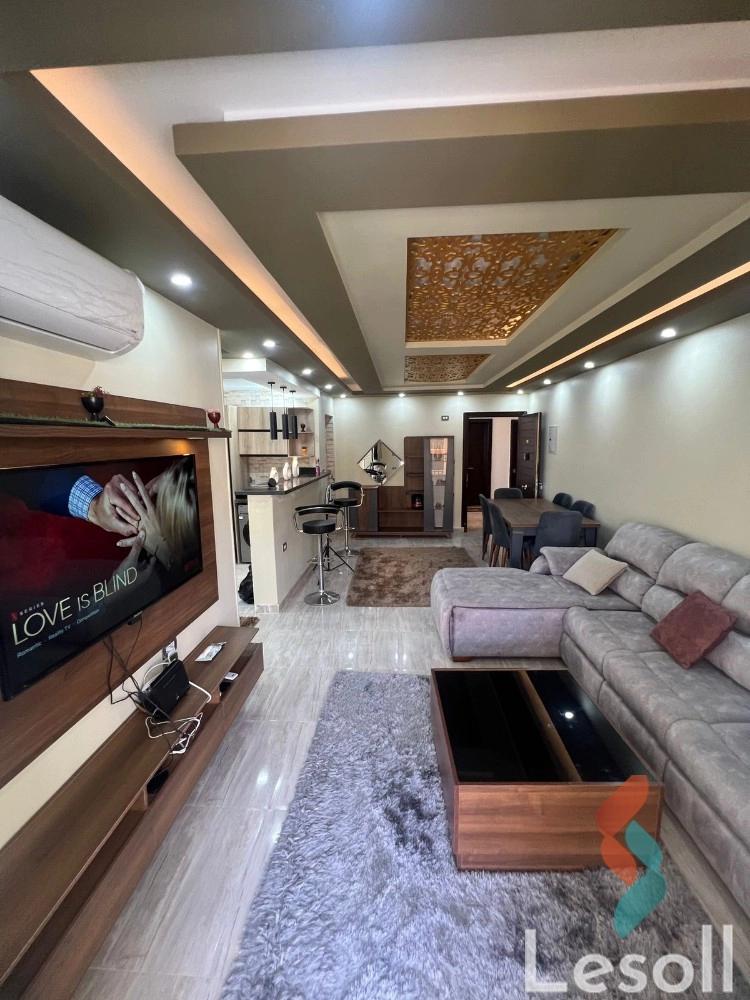 شقة للايجار الشهري بمساحة 96 متر و غرفتان في مدينتي القاهرة