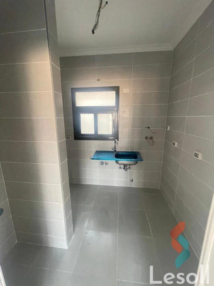 شقة للبيع بمساحة 100 متر و غرفتان في  مدينتي القاهرة - صورة 2