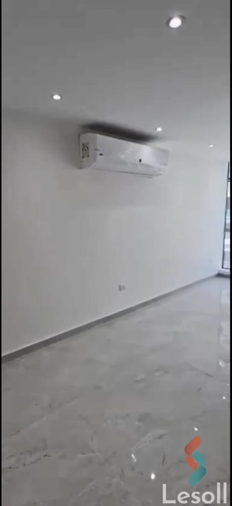 Office for rent in Dokki, 120 sq m, on Mossadeq Street, hotel- .style finishing - Image 4