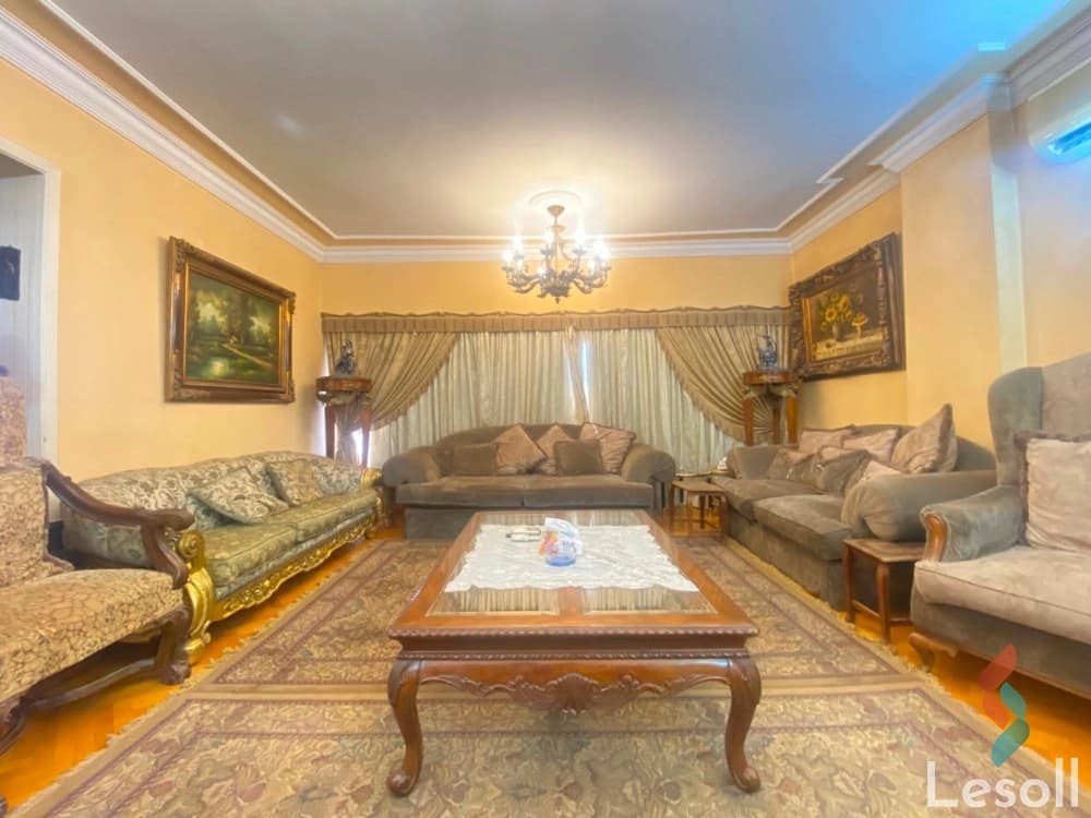شقة للبيع فى المهندسين 158م قرب شارع شهاب الرئيسى ( تشطيب كلاسيكى رائع ) .  - صورة 3