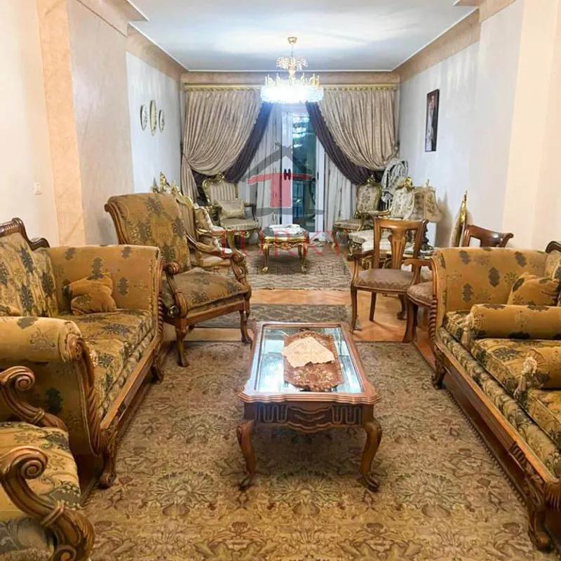 شقة للبيع في بوكلي علي الترام واجهه بحرية 210م