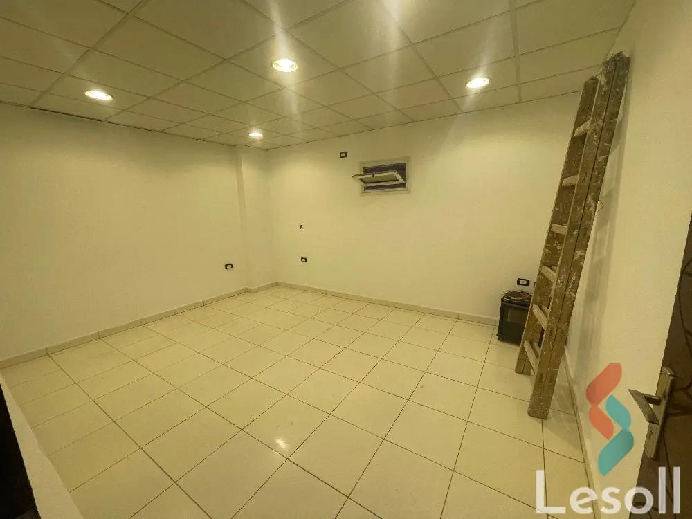 Office for rent with an area of 200 meters and 6 rooms in Haram Giza