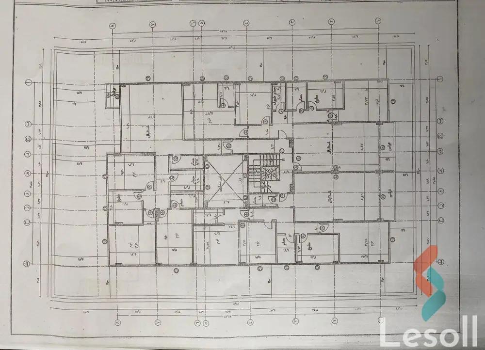 عمارة للبيع  الدور ٣ شقق مساحه 772 م  في التجمع الخامس الحي الثاني 