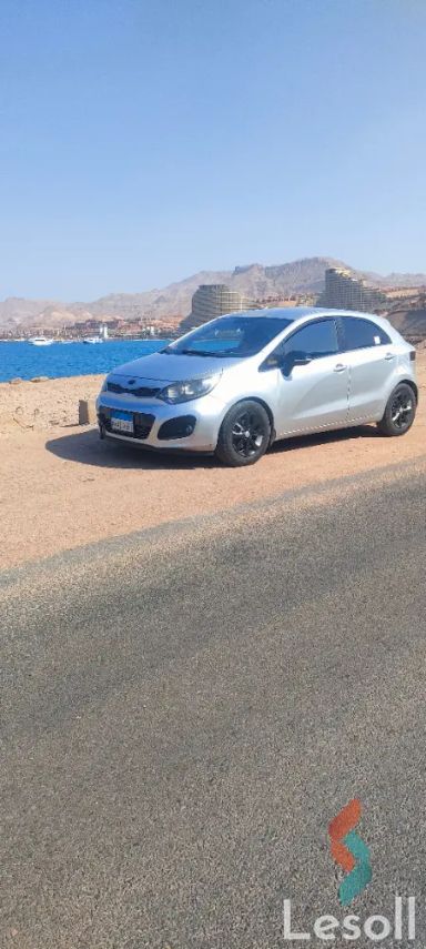 كيا ريو مستعملة 2013