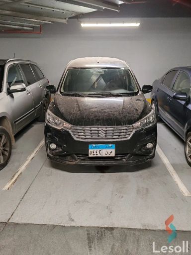 سوزوكي إرتيجا اوتوماتك مستعملة أسود موديل 2021