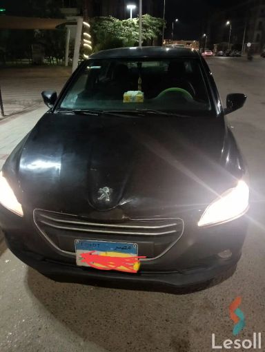 بيجو 301 اوتوماتك مستعملة أسود موديل 2014