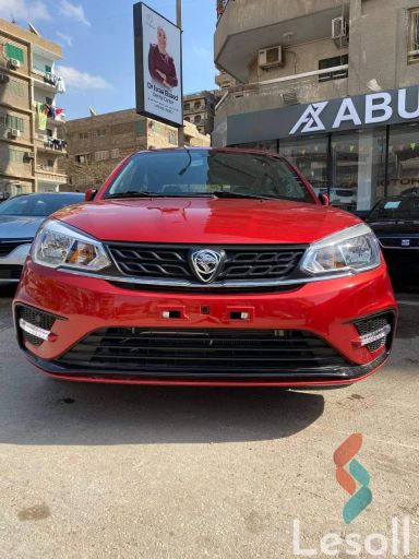 بروتون بروتون ساجا اوتوماتك مستعملة أحمر موديل 2024