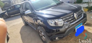 رينو دستر اوتوماتك جديدة رمادي داكن موديل 2021