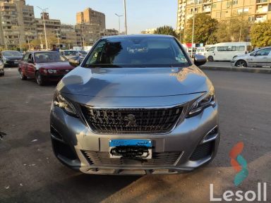 بيجو 3008 اوتوماتك مستعملة فضي موديل 2021