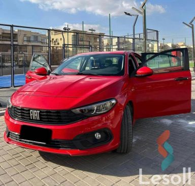 فيات فيات تيبو اوتوماتك جديدة أحمر موديل 2022