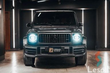 Mercedes-Benz g-class manual used silver model 2022