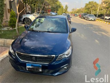 بيجو 301 اوتوماتك مستعملة كحلي موديل 2020