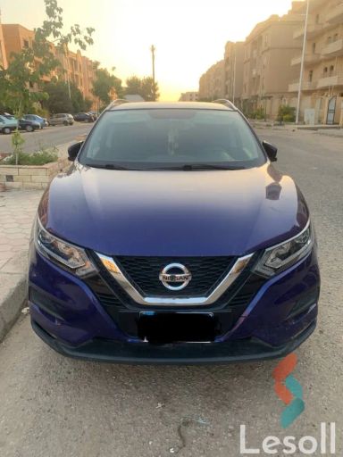 نيسان قشقاي اوتوماتك مستعملة أزرق موديل 2021