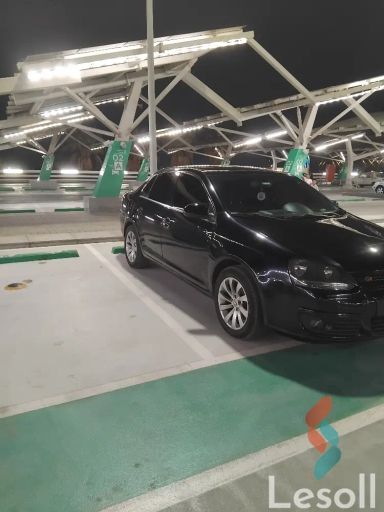 فولكس واجن جيتا اوتوماتك مستعملة أسود موديل 2010