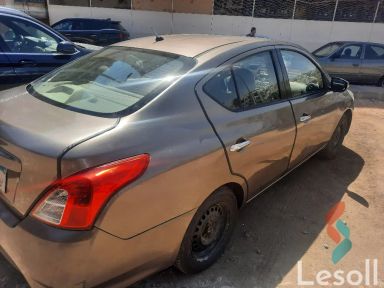 نيسان صني اوتوماتك مستعملة برونزي موديل 2017