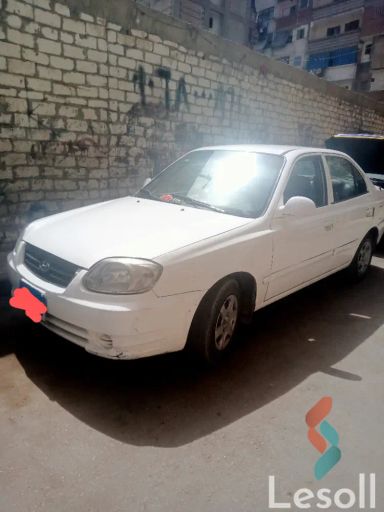 هيونداي فيرنا مانيوال مستعملة أبيض موديل 2010