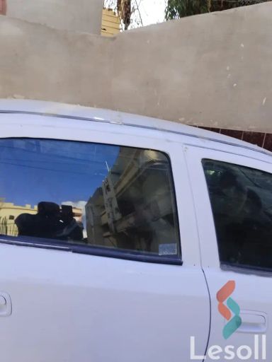 أوبل أسترا اوتوماتك مستعملة أبيض موديل 2003