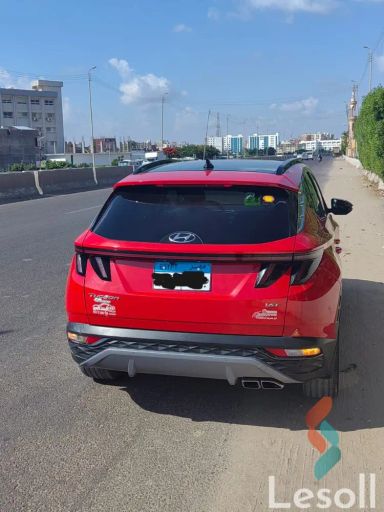 هيونداي توسان اوتوماتك مستعملة أحمر موديل 2021