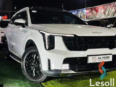 كيا سورينتو اوتوماتك جديدة أبيض موديل 2024