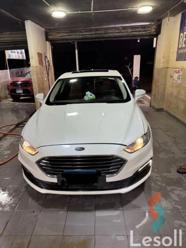 Ford fusion automatic used white model 2020