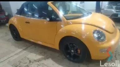 فولكس واجن بيتل اوتوماتك مستعملة برتقالي موديل 2005