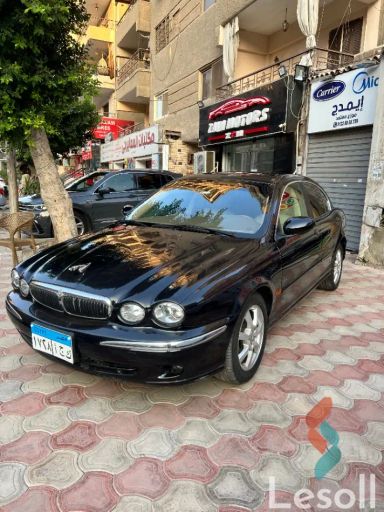 جاكوار إكس تايب اوتوماتك مستعملة أسود موديل 2007