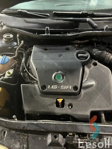 سكودا أوكتافيا اوتوماتك مستعملة أسود موديل 2004