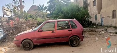 فيات فيات أونو مانيوال مستعملة أحمر موديل 1997