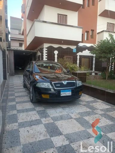 سكودا أوكتافيا اوتوماتك مستعملة أسود موديل 2007