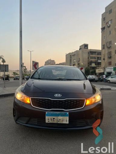 كيا سيراتو اوتوماتك مستعملة أسود موديل 2018