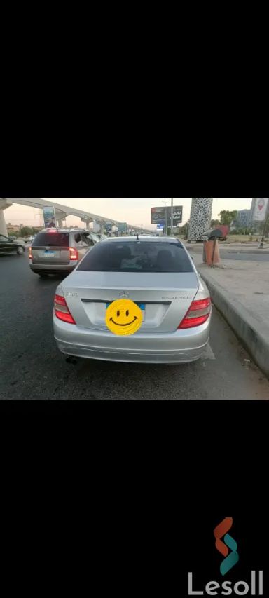 مرسيدس بنز ١٨٠ سي اوتوماتك مستعملة فضي موديل 2010