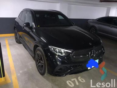 مرسيدس بنز جي ال سي ٣٠٠ اوتوماتك جديدة أسود موديل 2023