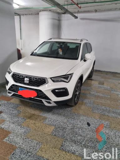 سيت أتيكا اوتوماتك مستعملة أبيض موديل 2021