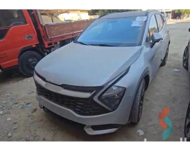 كيا سبورتاج اوتوماتك جديدة فضي موديل 2025