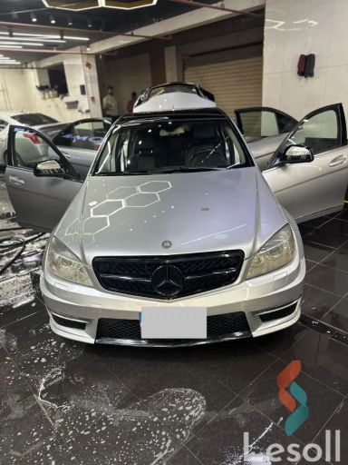 مرسيدس بنز ٣٠٠ سي اوتوماتك مستعملة فضي موديل 2008