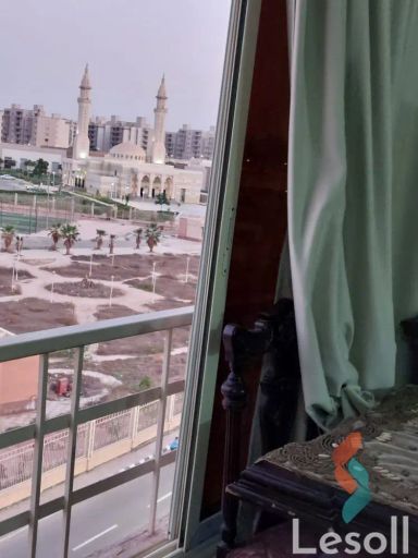 شقة للايجار الشهري بمساحة 165 متر و 3 غرف في مدينة الشروق القاهرة