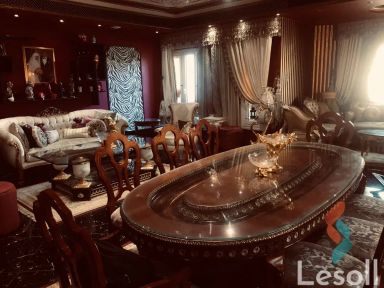 توين هاوس للبيع بمساحة 278 متر و 5 غرف في التجمع الخامس القاهرة