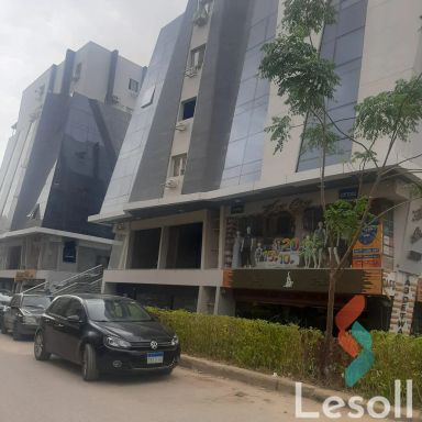 مكتب للبيع بمساحة 151 متر في القاهرة 