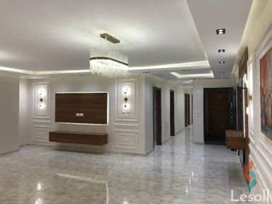 شقة للبيع بمساحة 230 متر و 3 غرف في العجوزة الجيزة