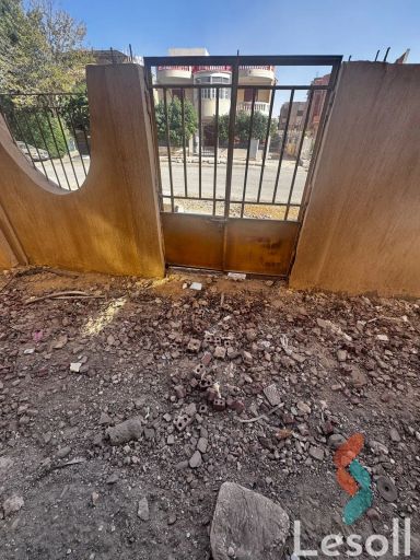 توين هاوس للبيع بمساحة 300 متر و 4 غرف في  مدينة الشروق القاهرة