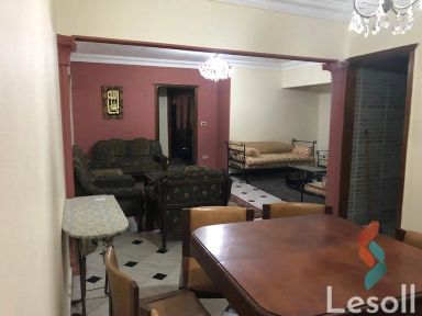 شقة للايجار السنوي بمساحة 130 متر و 4 غرف في المنيل القاهرة