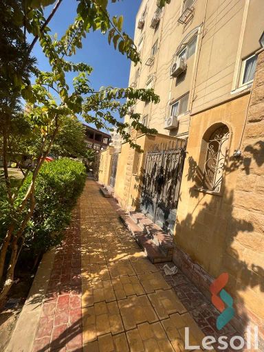 شقة للايجار الشهري بمساحة 200 متر و 3 غرف في المقطم القاهرة