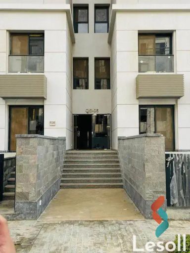 شقة بحديقة للبيع بمساحة 135 متر و غرفتان في  التجمع الخامس - القاهرة الجديدة القاهرة