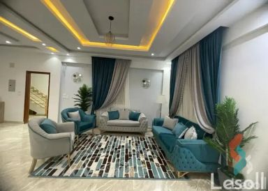 فيلا للايجار اليومي بمساحة 405 متر و 5 غرف في ميدان الجيزة الجيزة