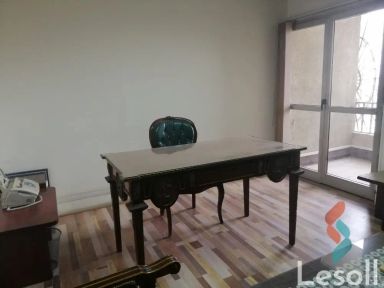 مكتب للبيع بمساحة 145 متر في القاهرة 