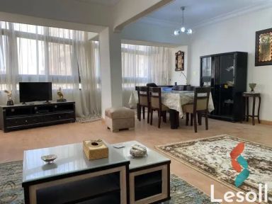 شقة للايجار الشهري بمساحة 128 متر و غرفتان في السيدة زينب القاهرة