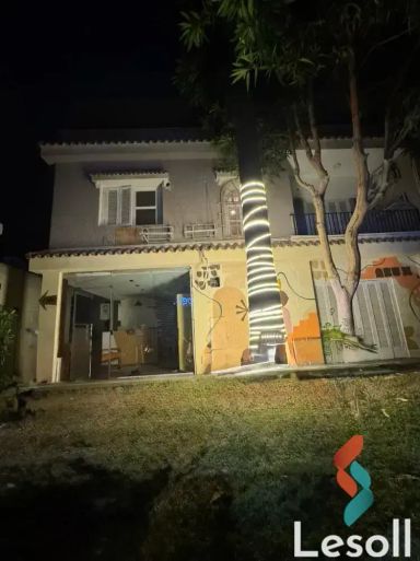 فيلا للبيع بمساحة 450 متر و 4 غرف في  المعادى القاهرة