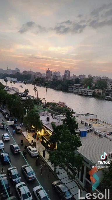 شقة للايجار اليومي بمساحة 160 متر و 3 غرف في الزمالك القاهرة