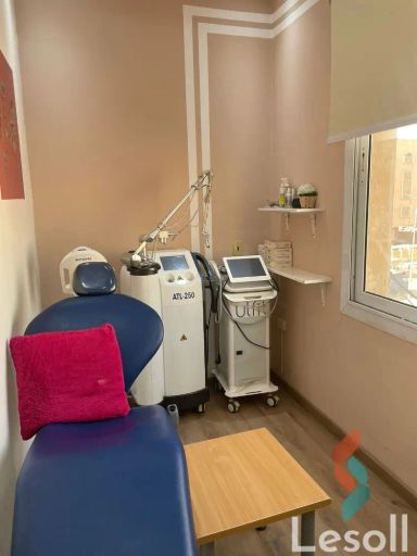 عياده للبيع بمساحة 53 متر في القاهرة 